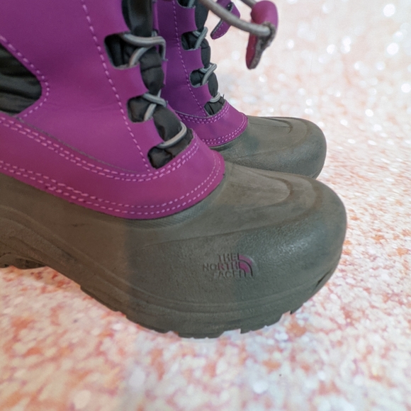 North Face Girls Alpenglow Purple Waterproof Snow Boots - Picture 5 of 12